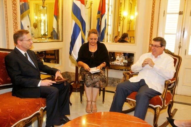 Antony Stokes, UK Ambassador and Bruno Rodriguez, Cuban Foreign Minister met in Havana