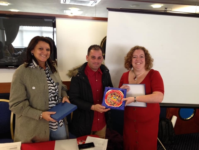 Fran Heathcote, PCS Deputy President gifted the Cuban trade unionists PCS plates