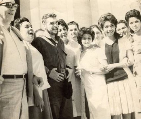 Che Guevara with the medical brigade in Sidi Bel Abbes, Algeria