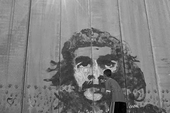 An image of Che on the West Bank separation wall, East Jerusalem